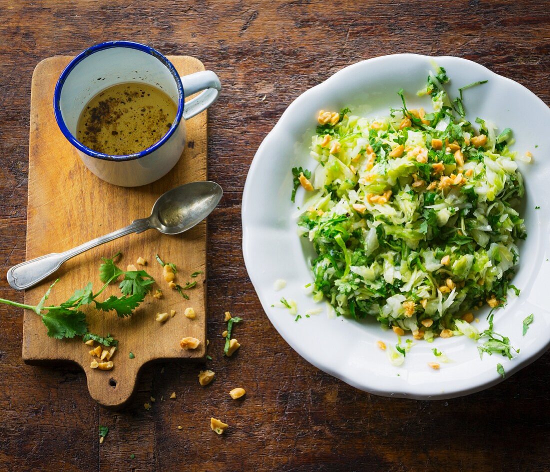Pointed cabbage salad with chilli, coriander and peanuts