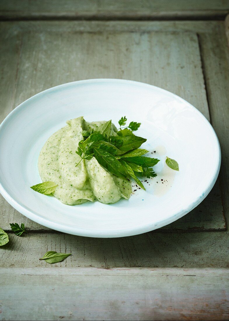 Parsnip puree with parsley