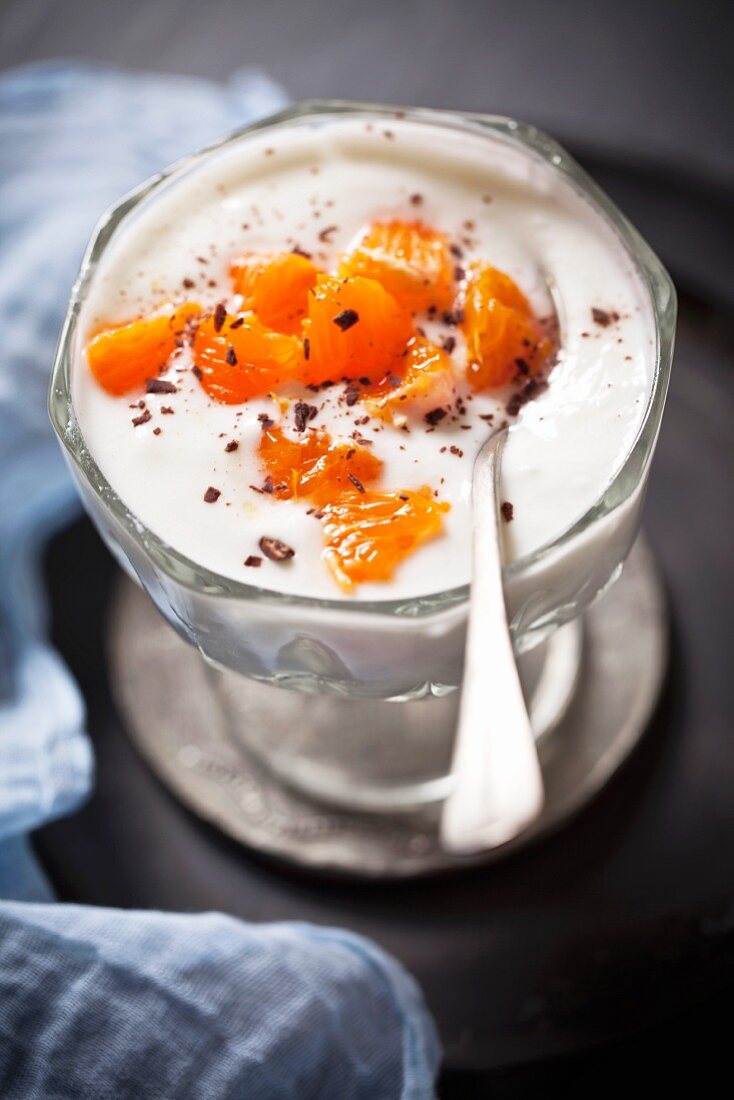 Yogurt with mandarins