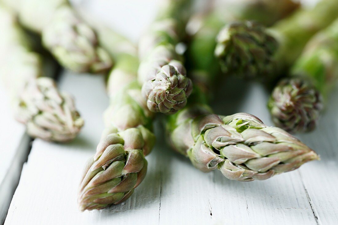 Green asparagus (close-up)