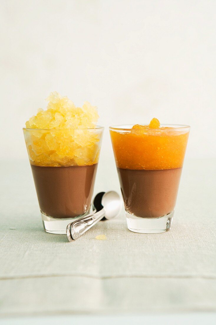 Chocolate puddings with two different types of granita