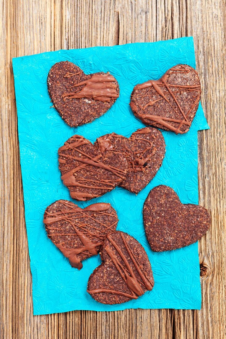Heart-shaped wholemeal chocolate biscuits (seen from above)