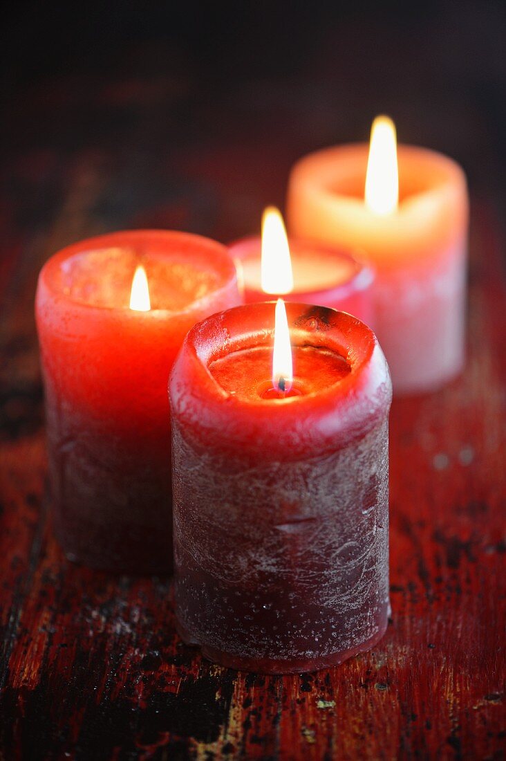 Vier brennende Kerzen