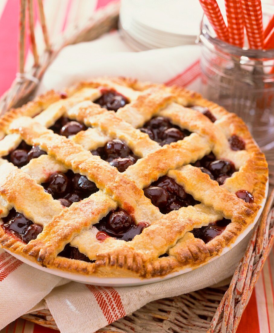 Cherry Pie auf Korbtablett