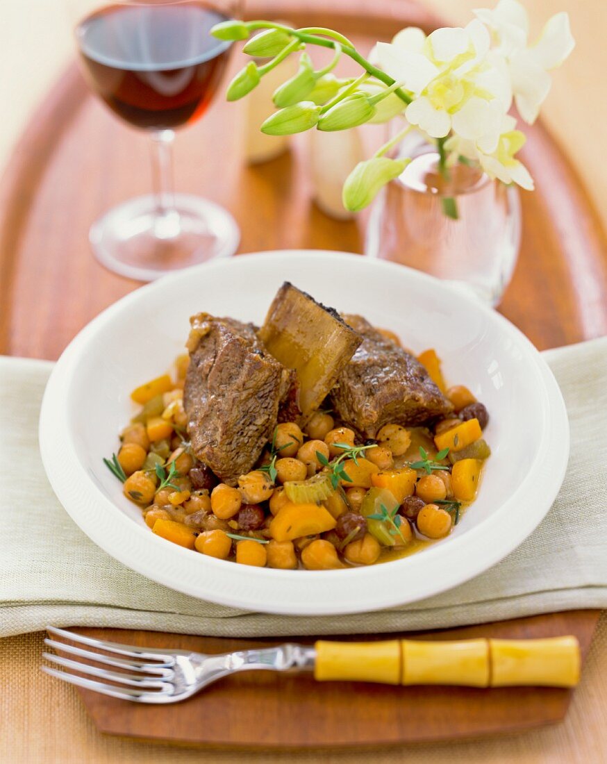 Beef with chickpeas