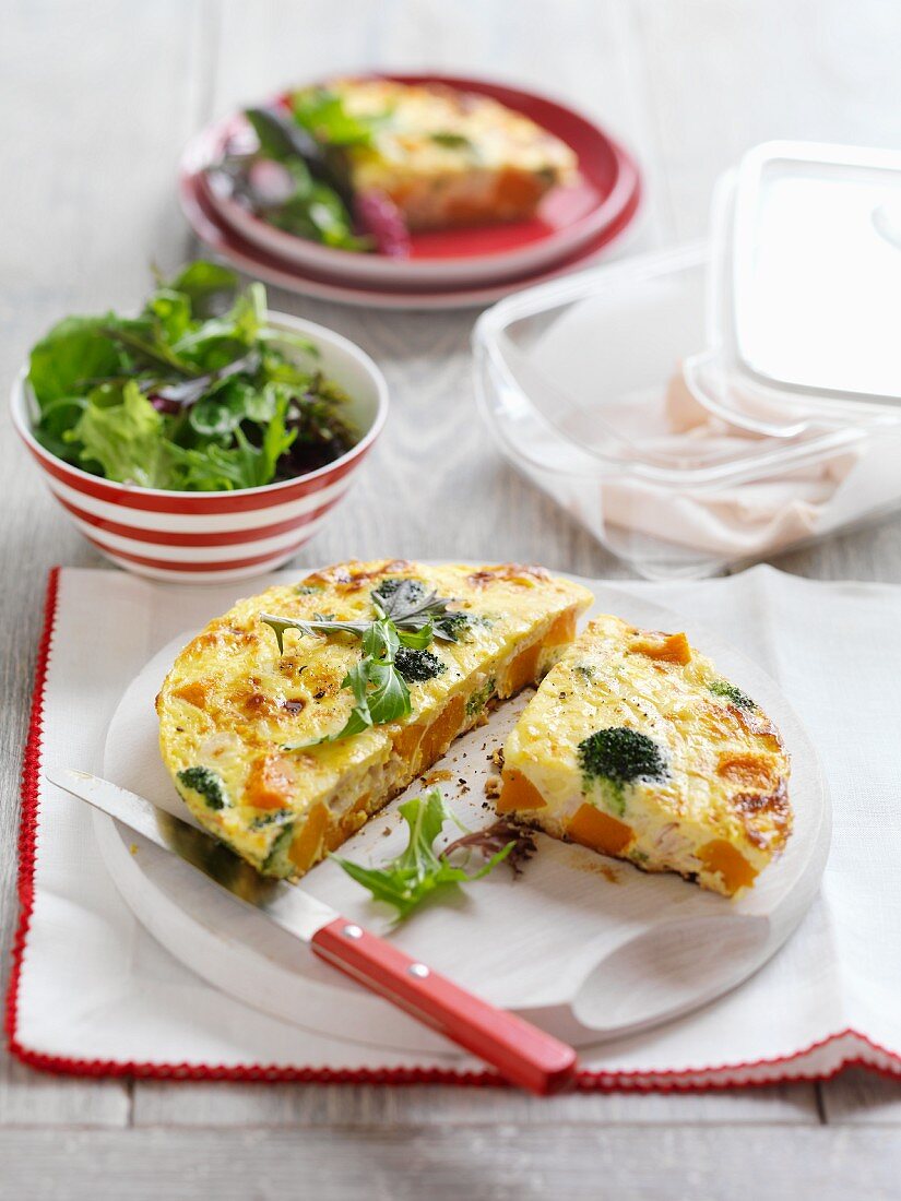 Frittata with pumpkin and broccoli