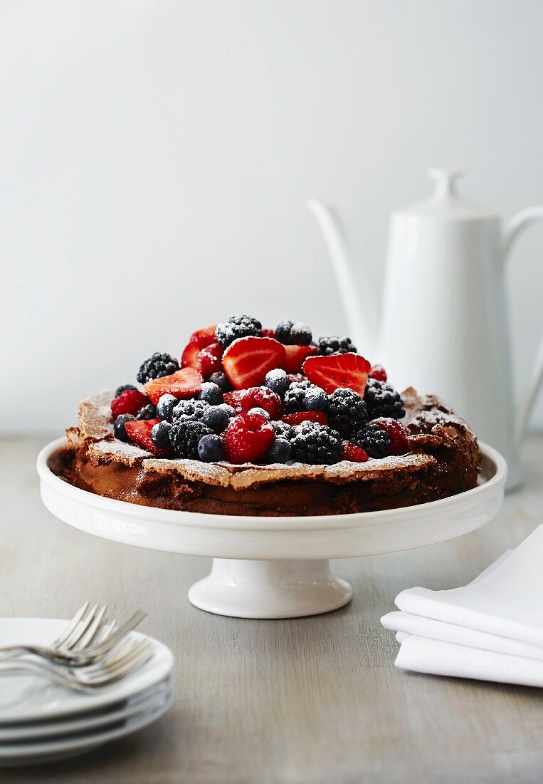 Flourless chocolate cake with berries