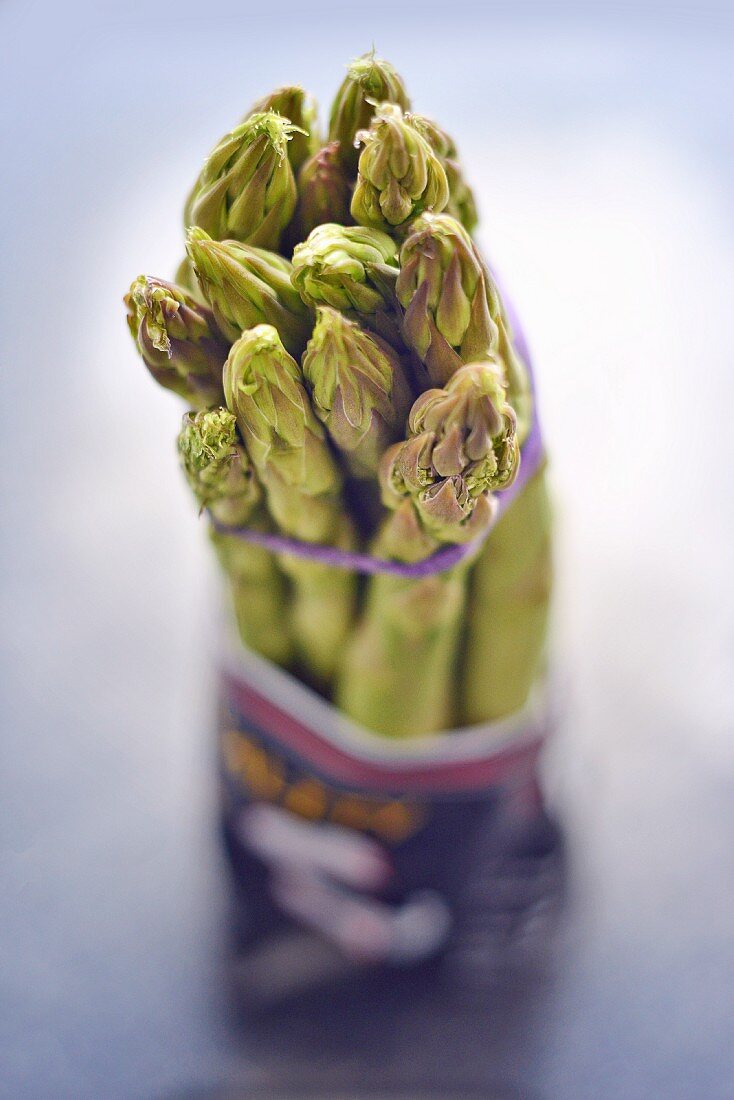 A bundle of green asparagus