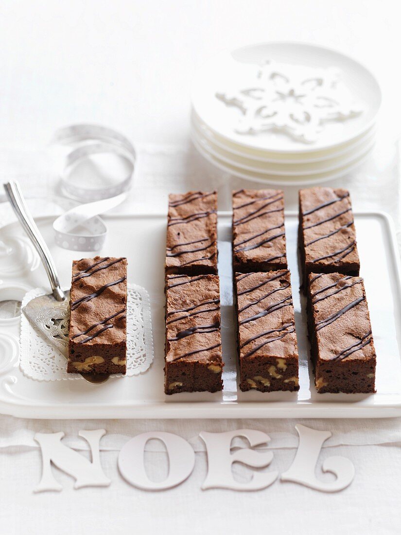 Brownies mit Nüssen zu Weihnachten