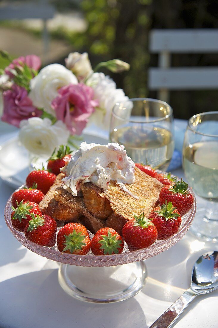 French toast with cream and strawberries