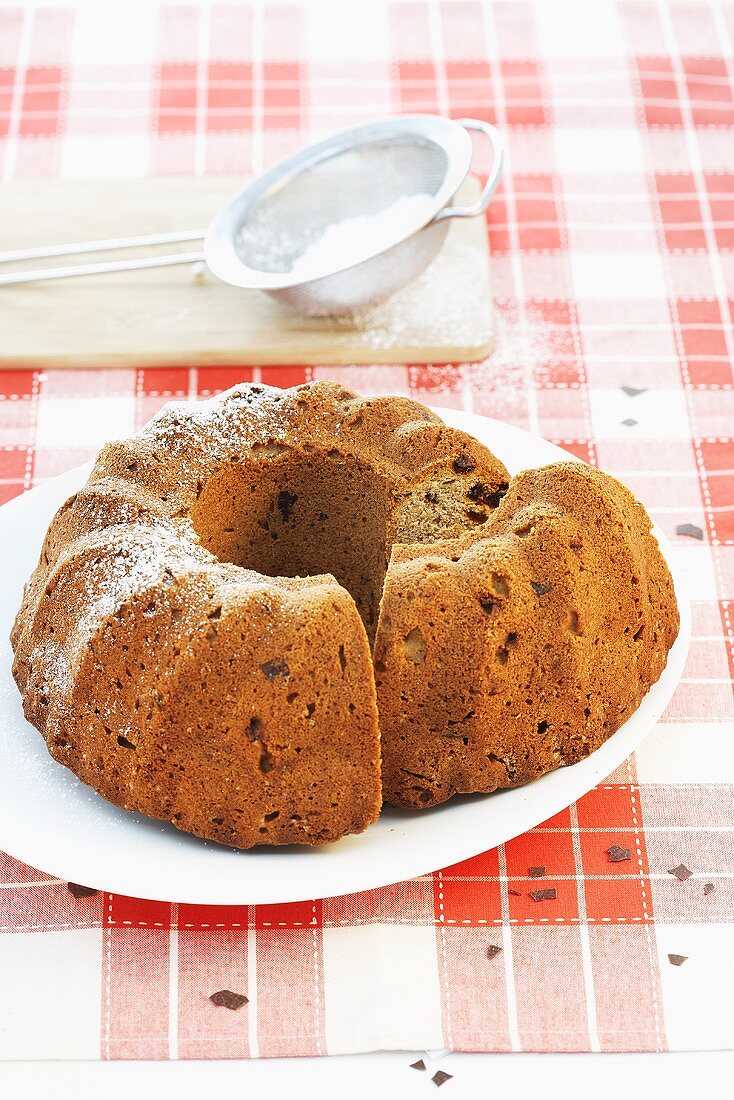 A whole-grain Bundt cake with chocolate pieces