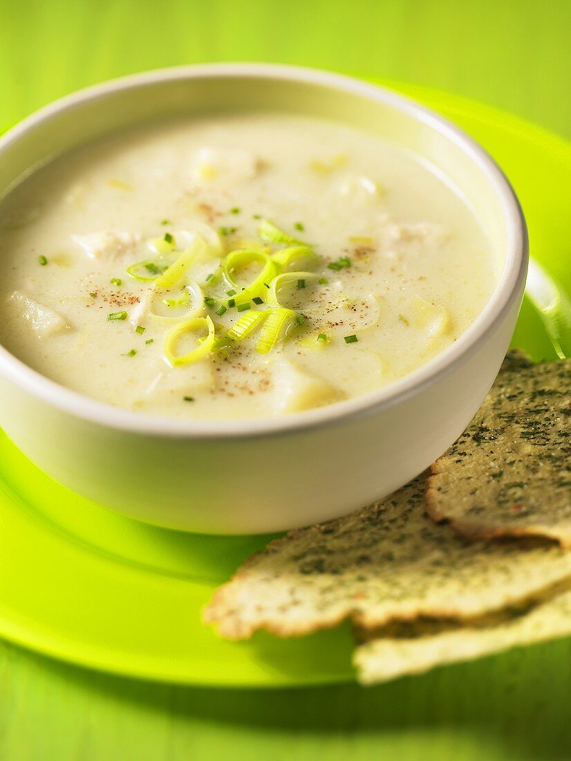 Chicken and leek soup with crispy garlic bread