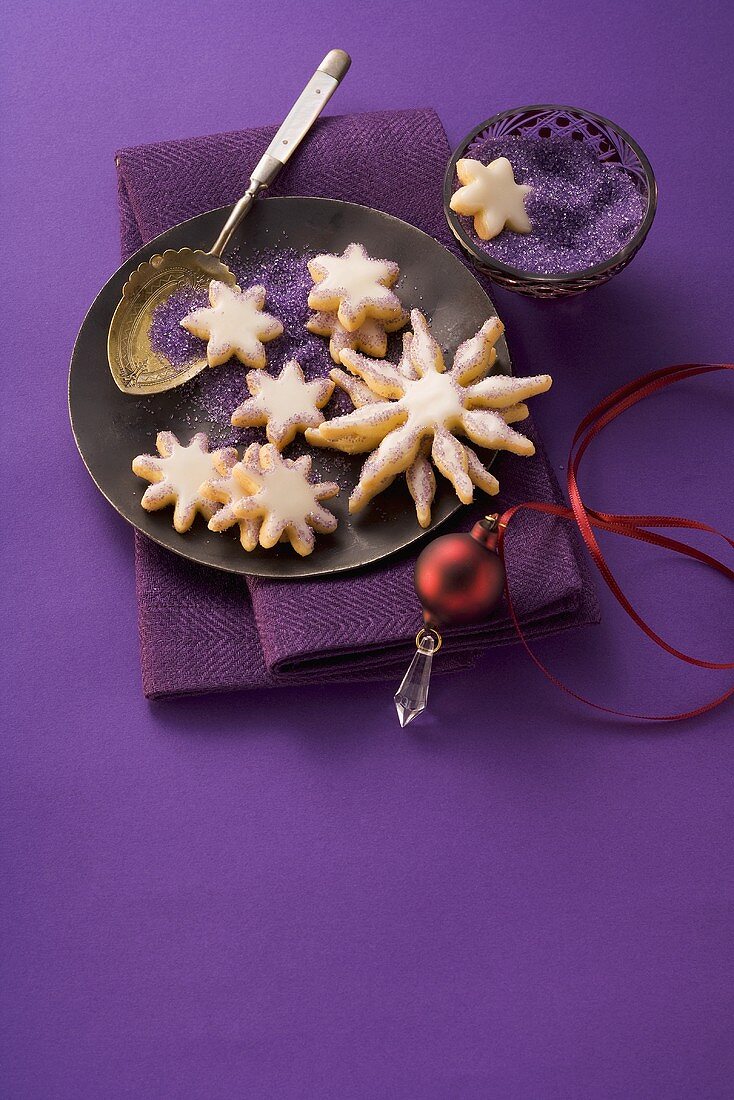 Star-shaped shortbread biscuits