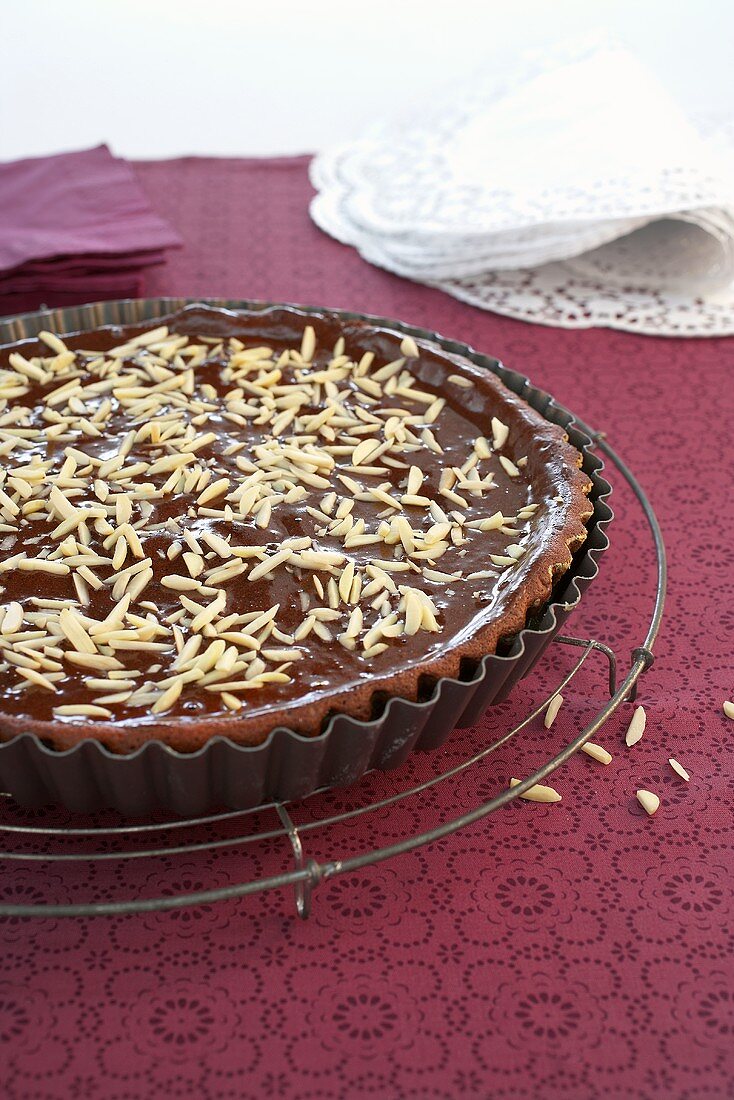 Chocolate tart with slivered almonds (France)
