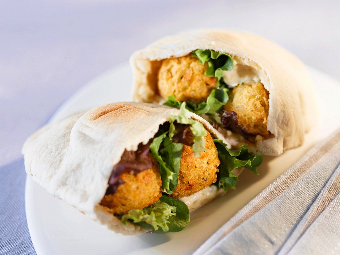 Pitta breads filled with falafel