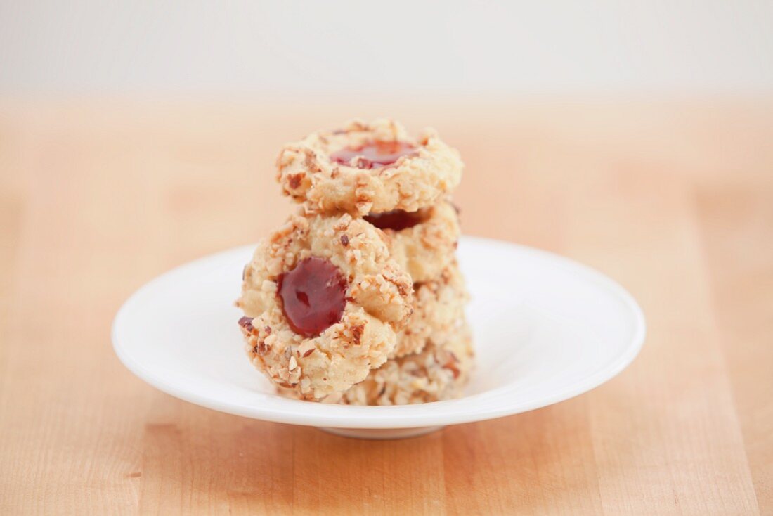 Thumbprint cookies (nut dough biscuits with jam)
