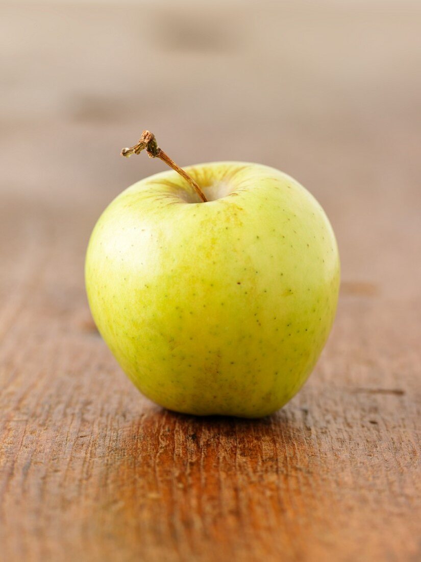 Apfel der Sorte Golden Delicious