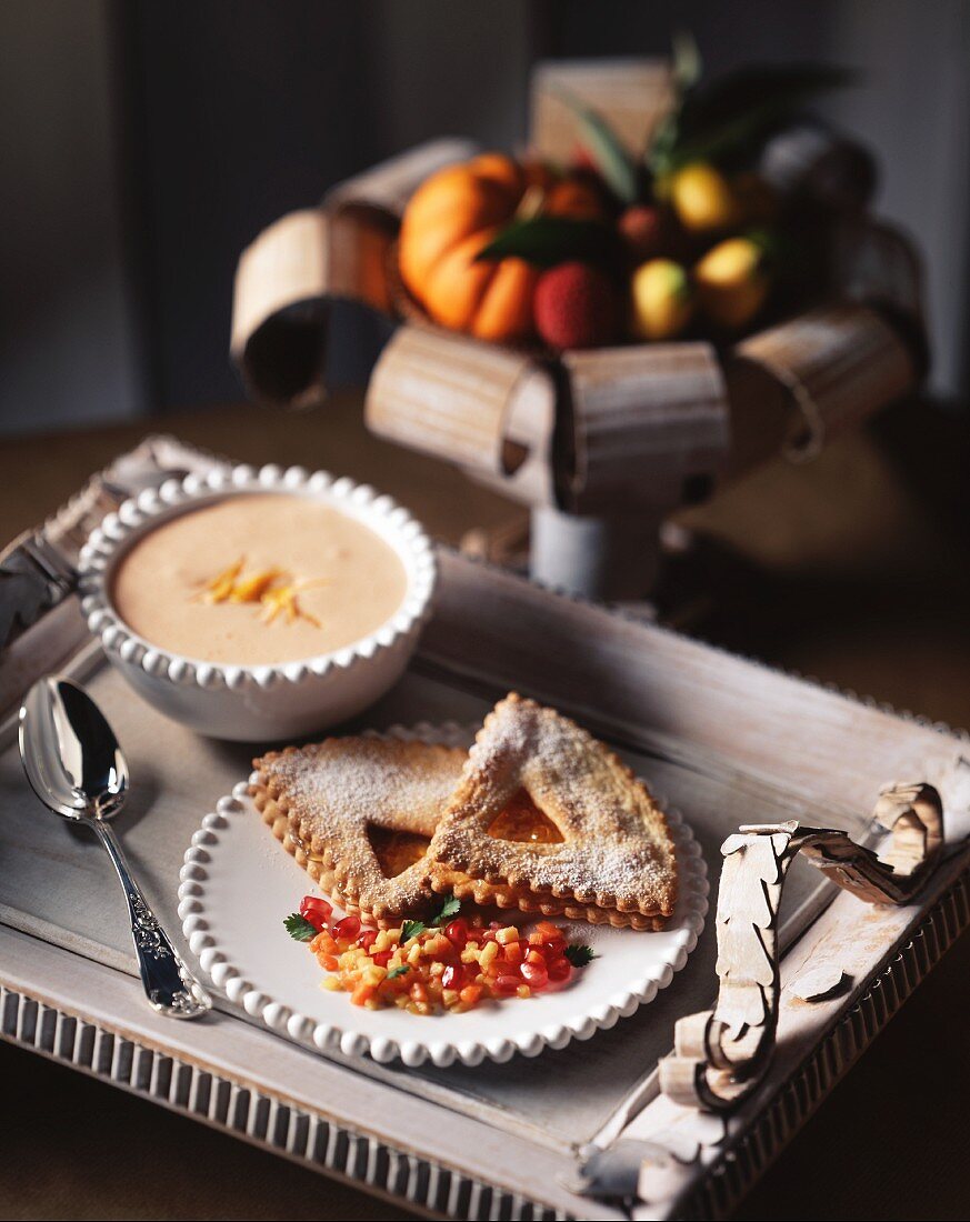 Marmeladengebäck mit Granatapfelkernen