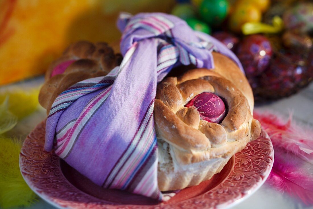 Greek Easter bread