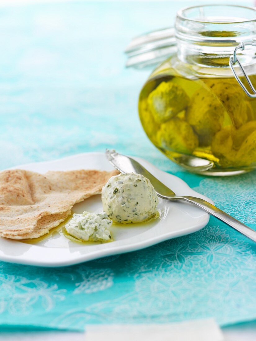 Pickled cream cheese with unleavened bread
