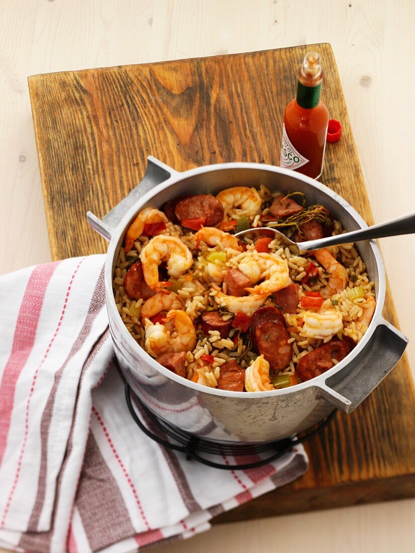 Purloo (rice stew with sausage and shrimps, Louisiana)