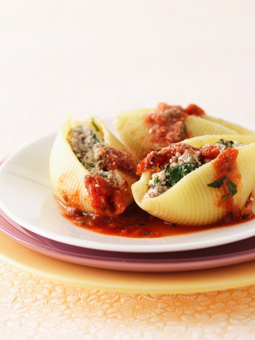 Giant pasta shells filled with tomato sauce