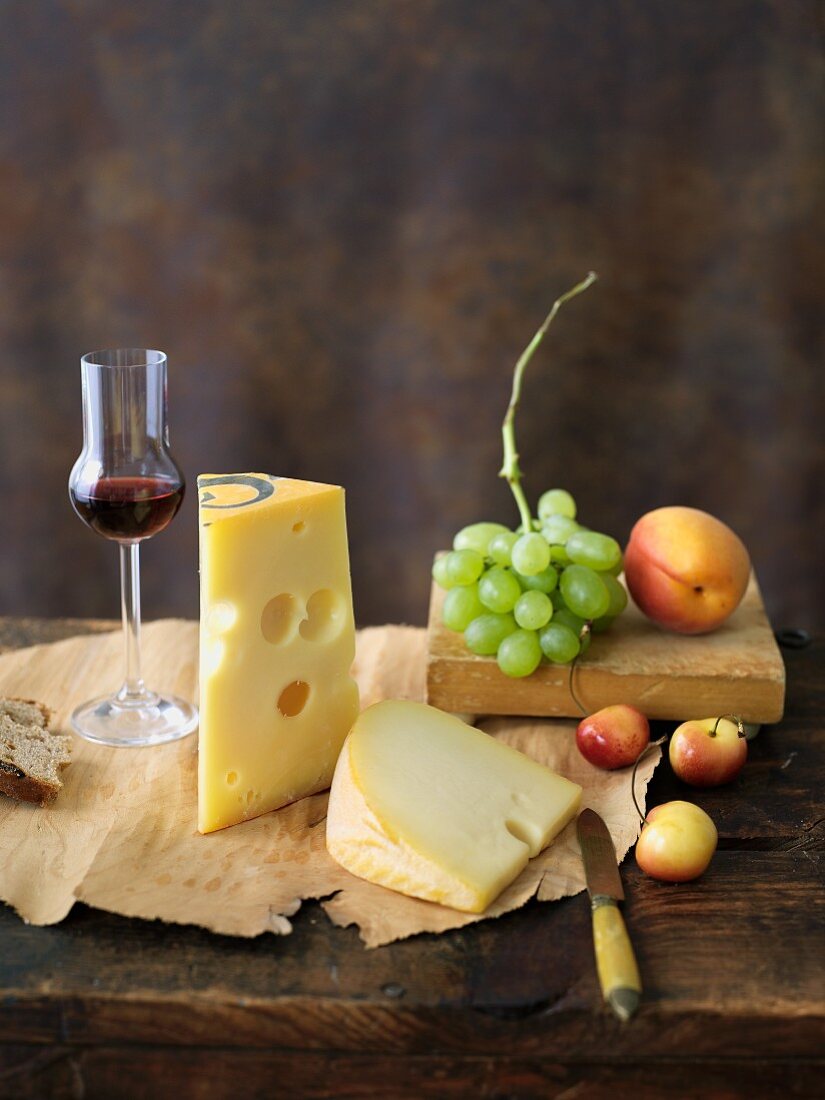 Fol Epi and Jalsberg Cheese with Fruit; Small Glass of Red Wine