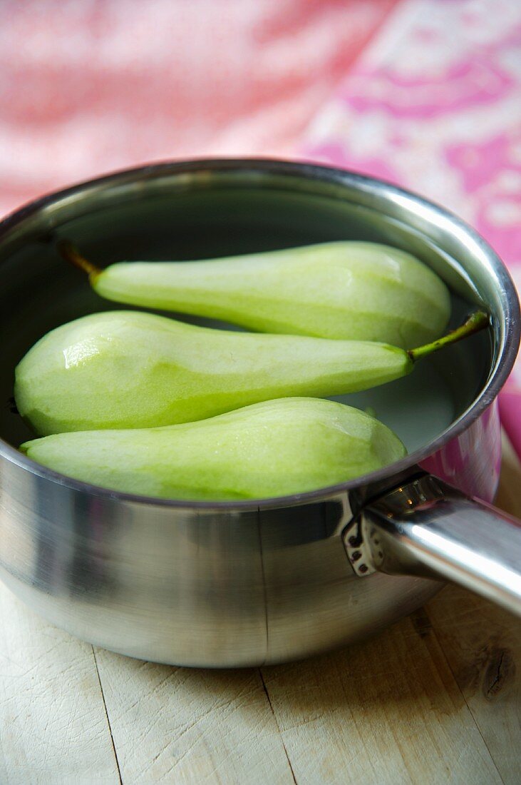 Poached pears