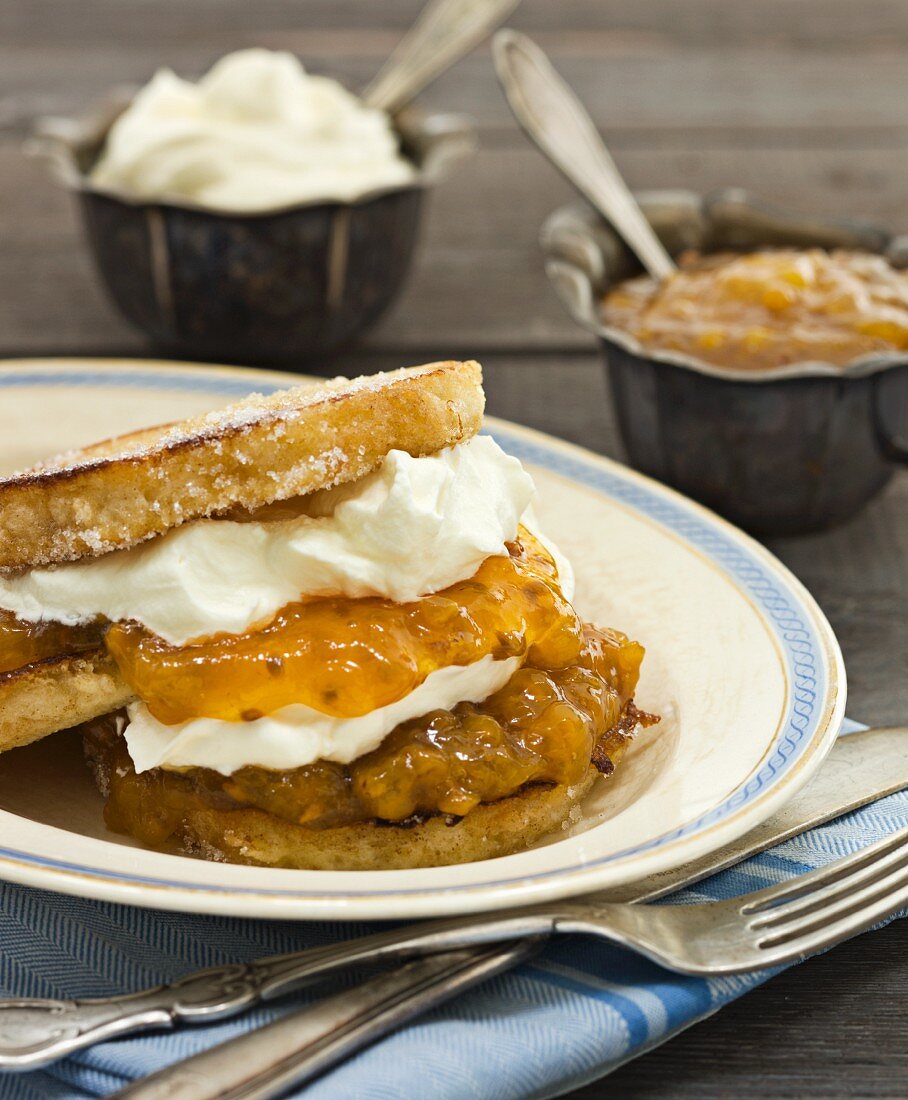 French toast with berry marmalade and cream