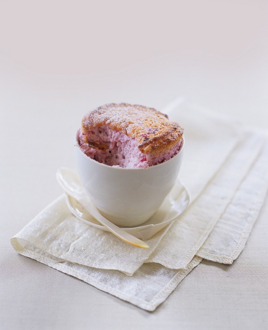 Berry soufflé