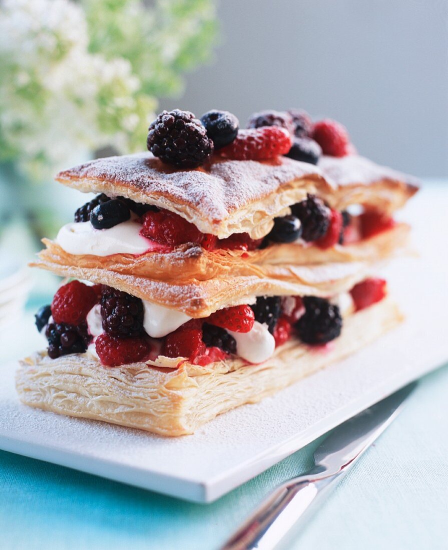 Millefeuille with cream and berries
