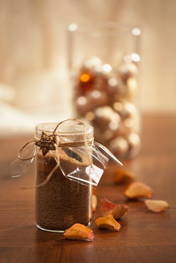 Cinnamon sugar for gift-giving