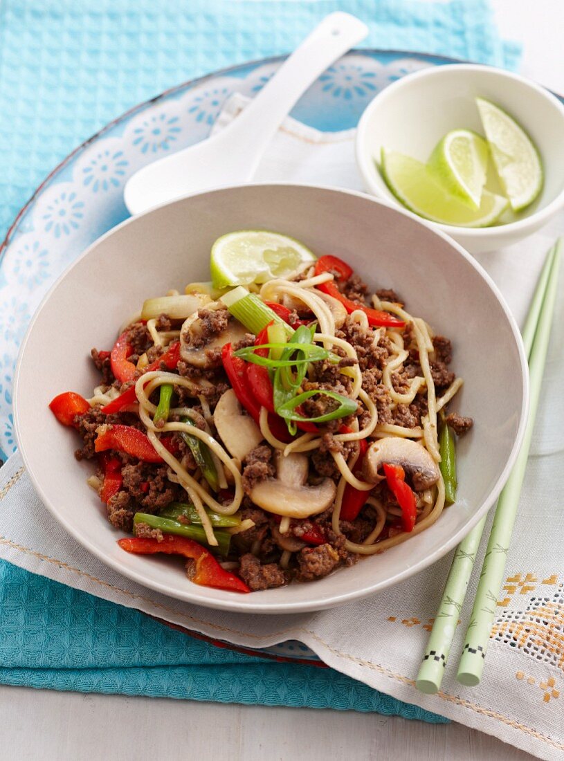 Ground beef with vegetables and noodles
