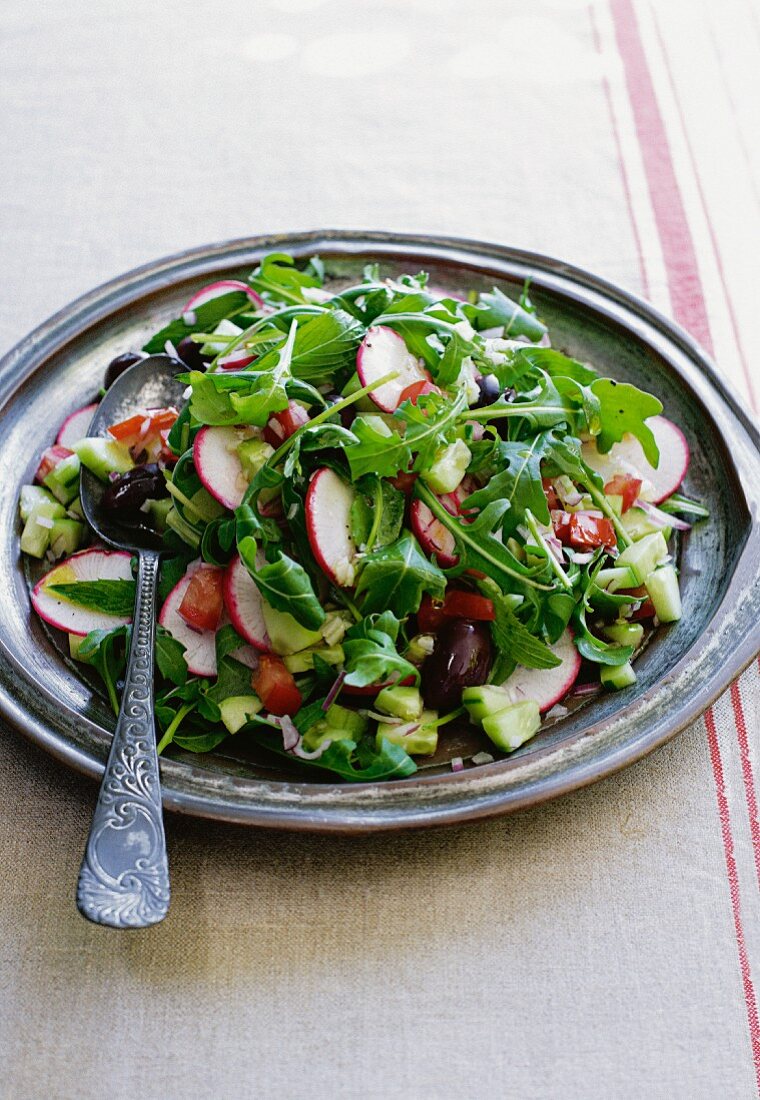 Moroccan vegetable salad with radishes and rocket