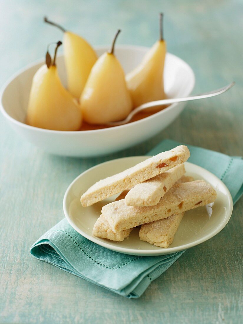 Poached pears with ginger shortbread