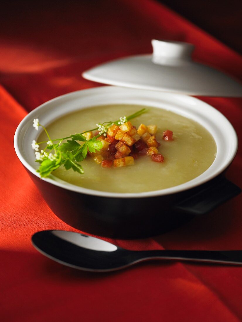Potato soup with croutons
