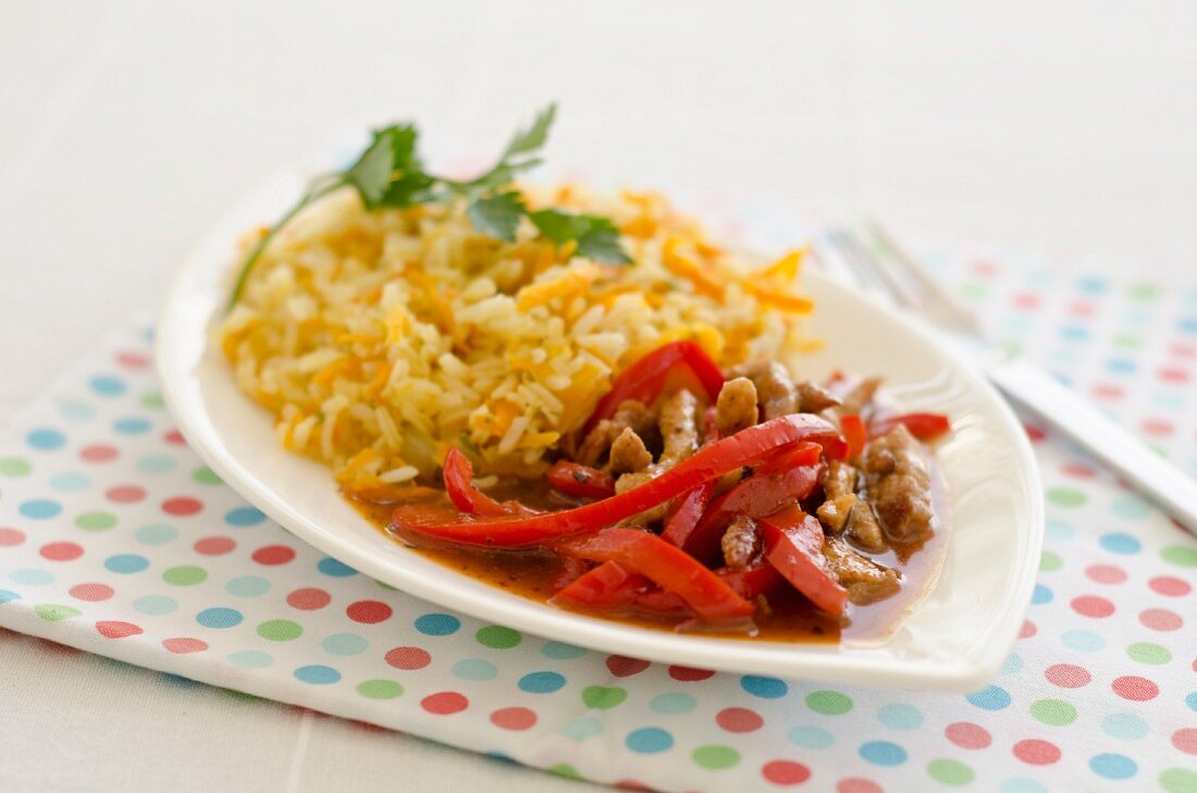 Orange and pepper beef with rice