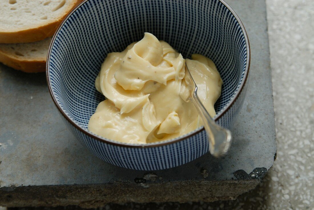 Homemade mayonnaise