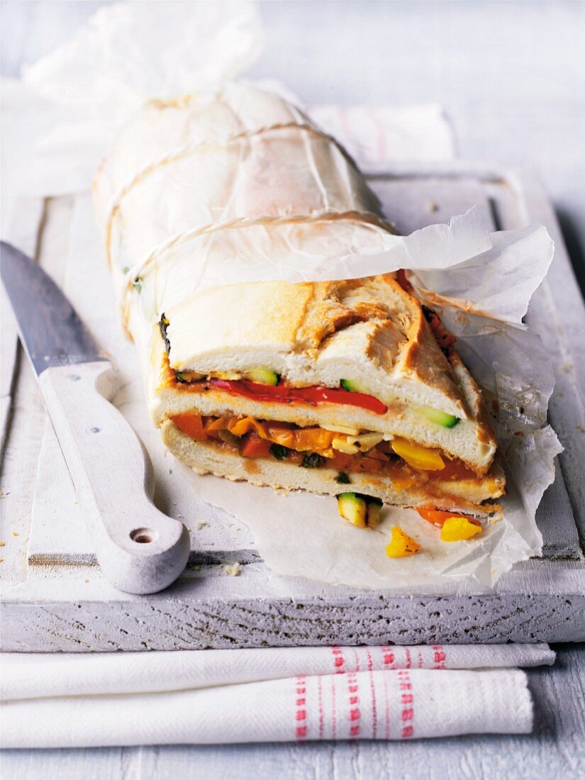 White bread filled with vegetables