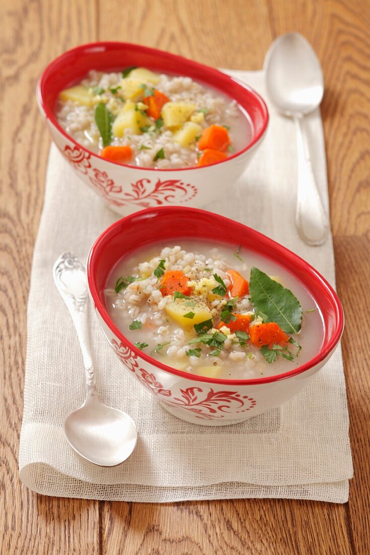 Barley soup with vegetables