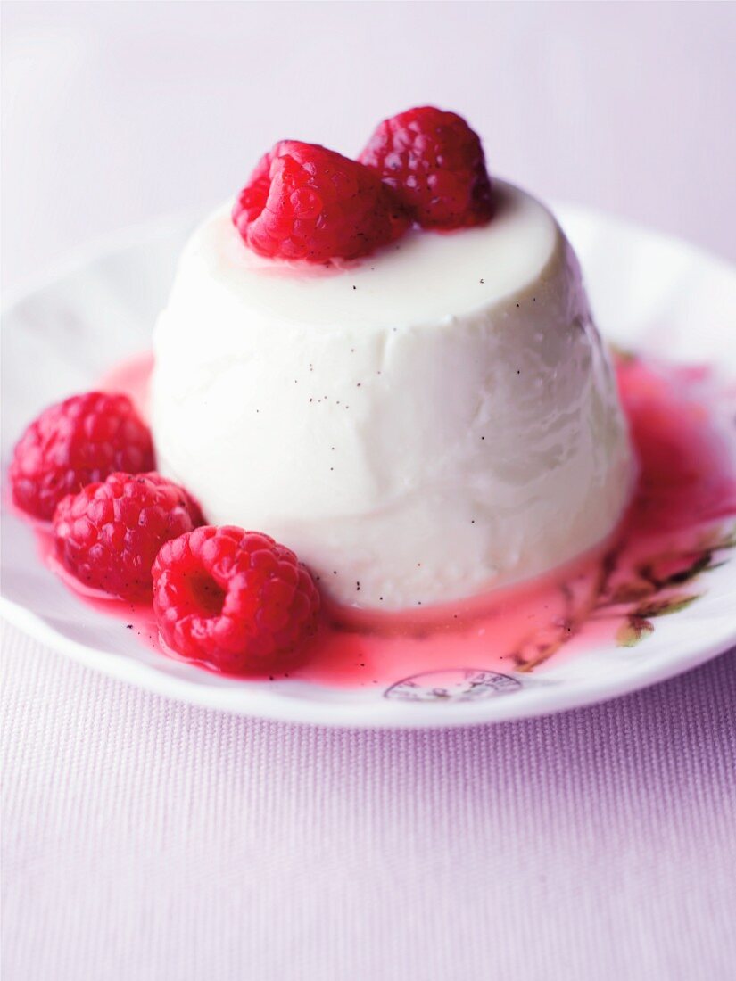 Panna cotta with raspberries