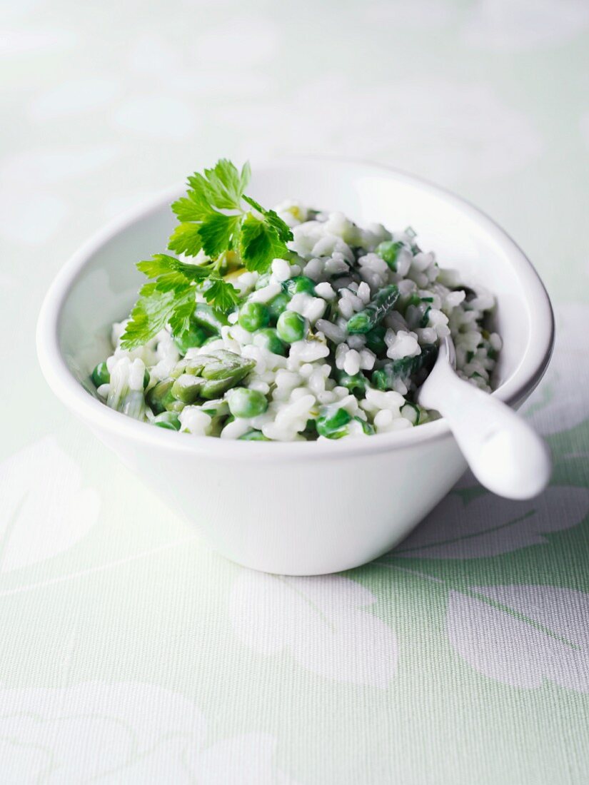 Risotto mit Frühlingsgemüse