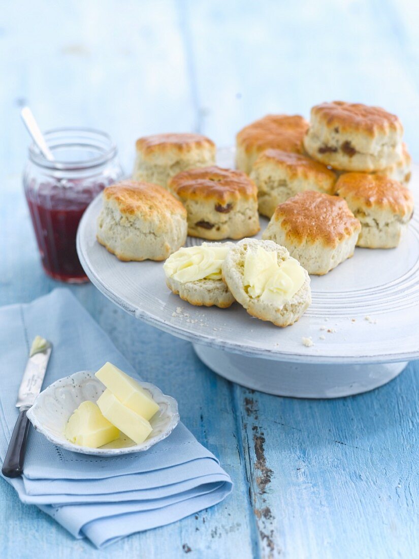 Scones mit Butter