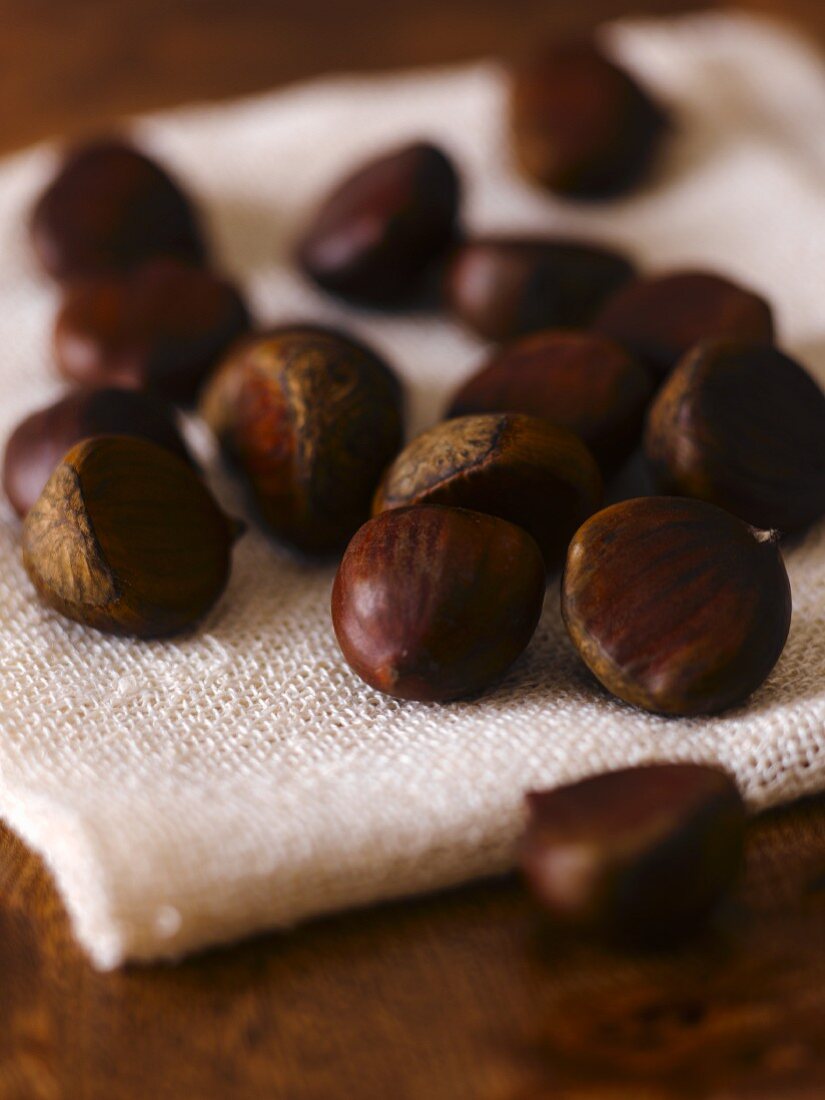 Edible chestnuts on a cloth