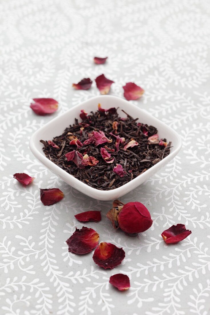 Tea leaves with dried rose petals