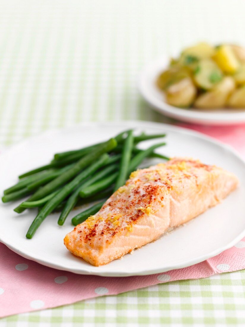 Lachsfilet mit grünen Bohnen