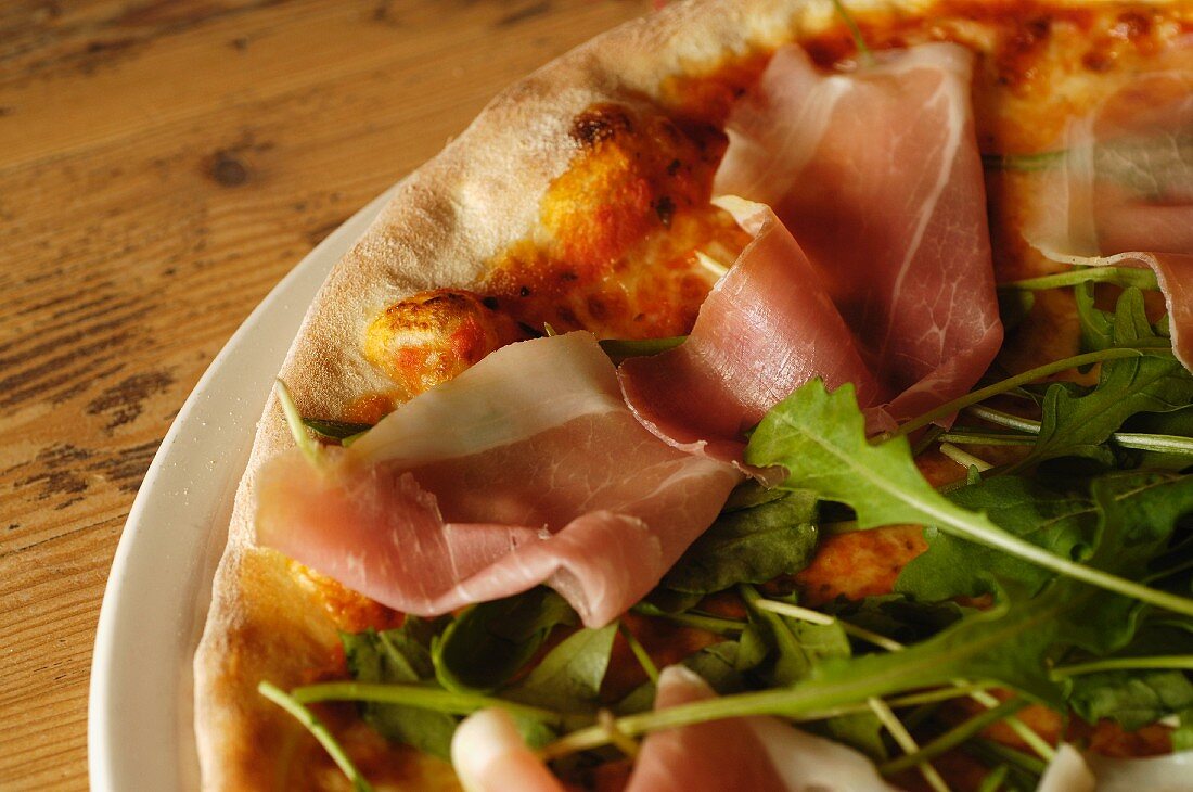 A Parma ham and rocket pizza