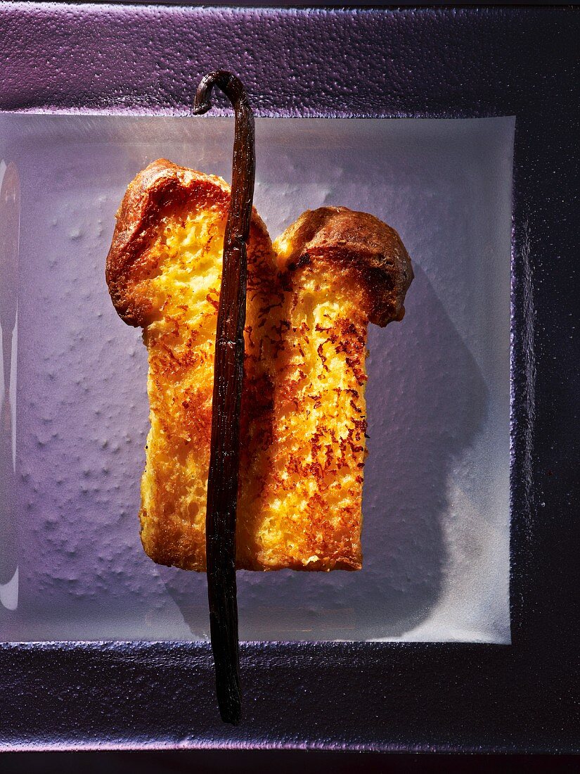 Pain perdu (seen from above)