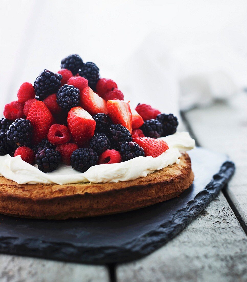 Scandinavian berry cake