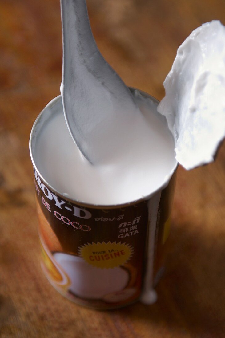 A tin of coconut milk